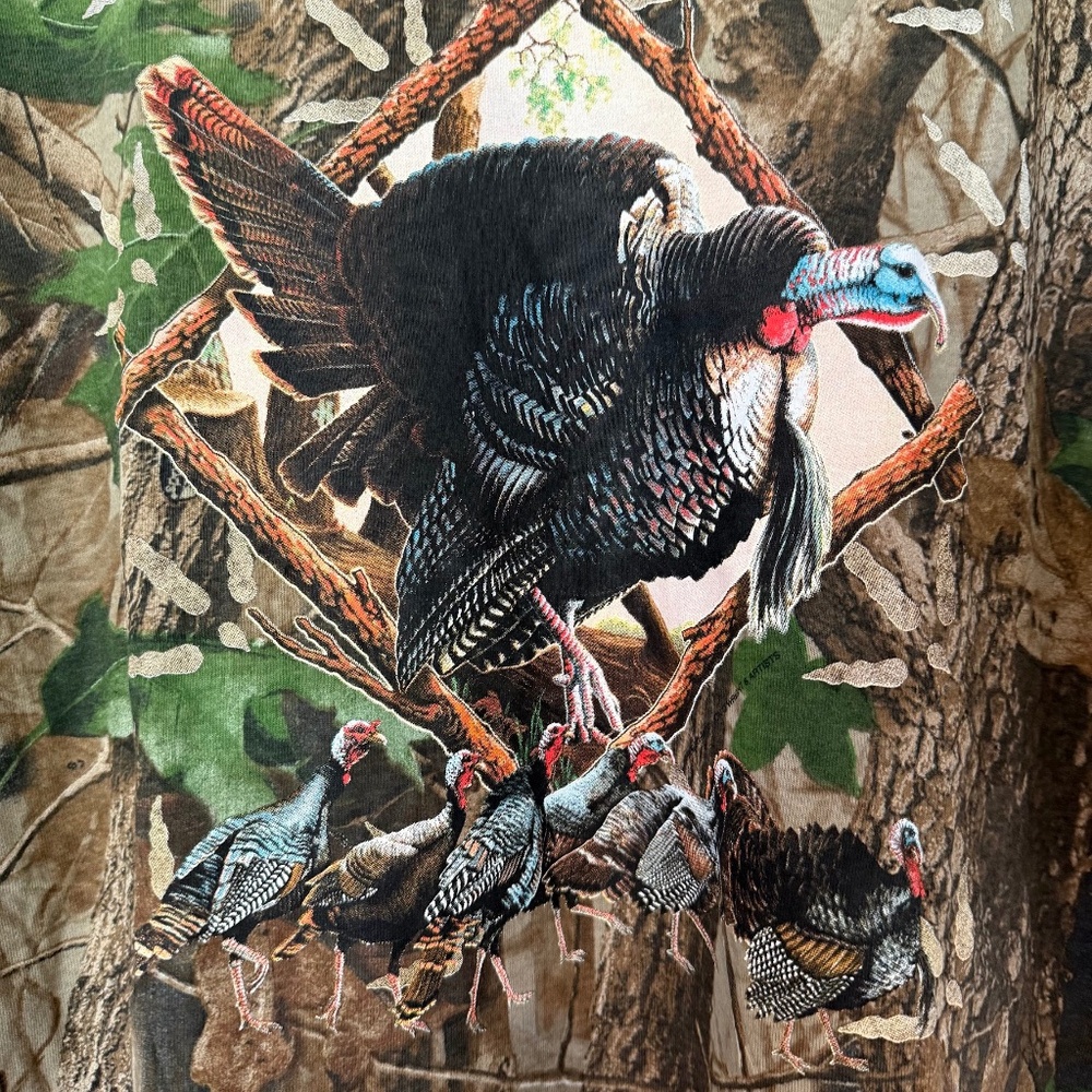 New Vintage Turkey & Babies Camo Graphic T-Shirt Hunting 90s Y2K Jon Q Wright